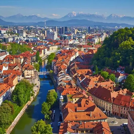 Apartma By The Castle Hill *